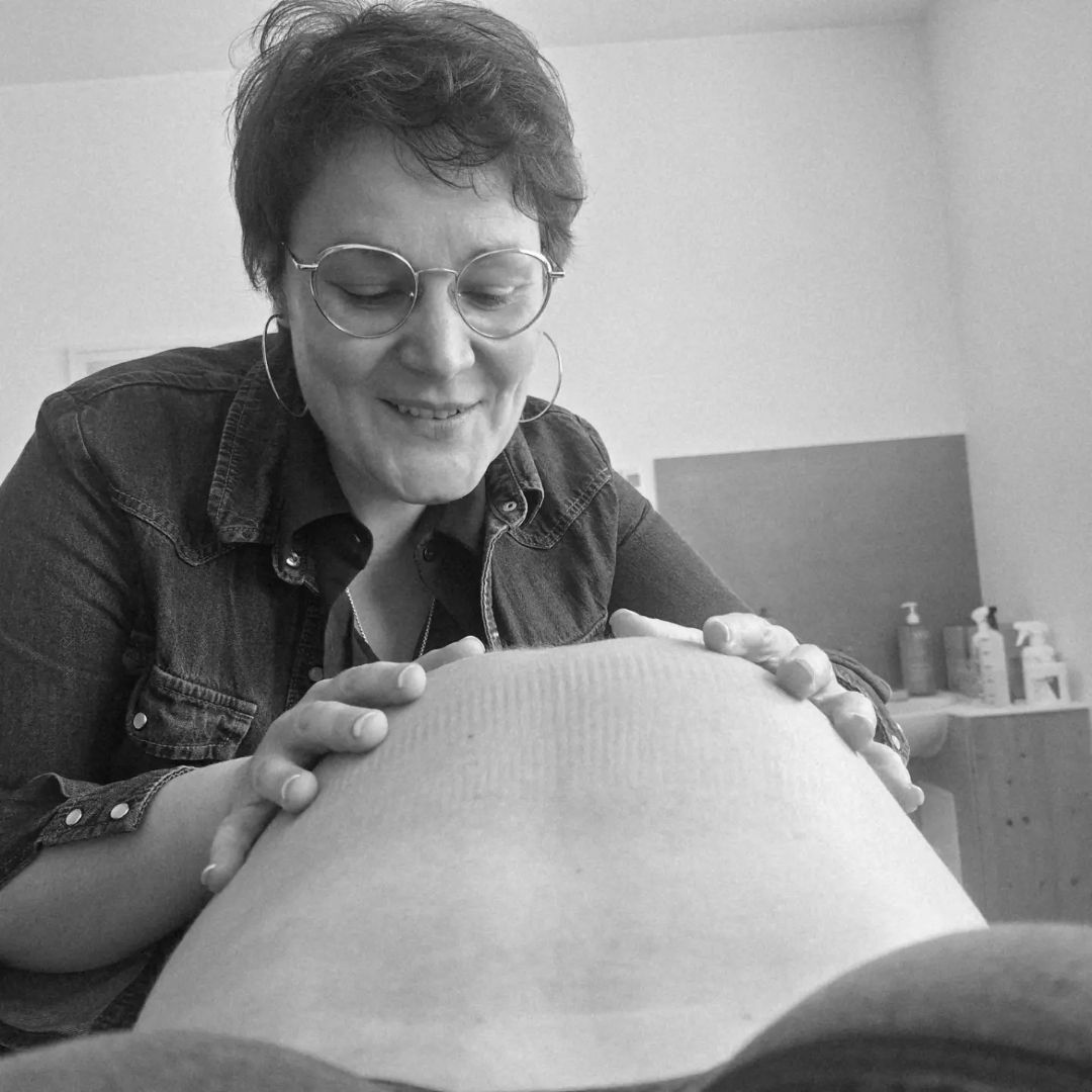 Julie Hurst en consultation grossesse